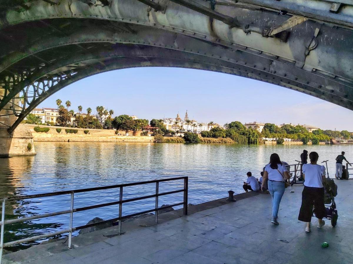 Triana Procurador Con Terraza Privada Leilighet Sevilla Eksteriør bilde